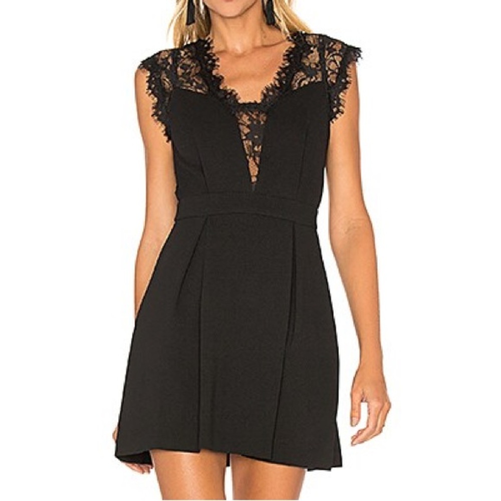 BCBG LACE INSET DRESS - BLACK - SIZE 2
